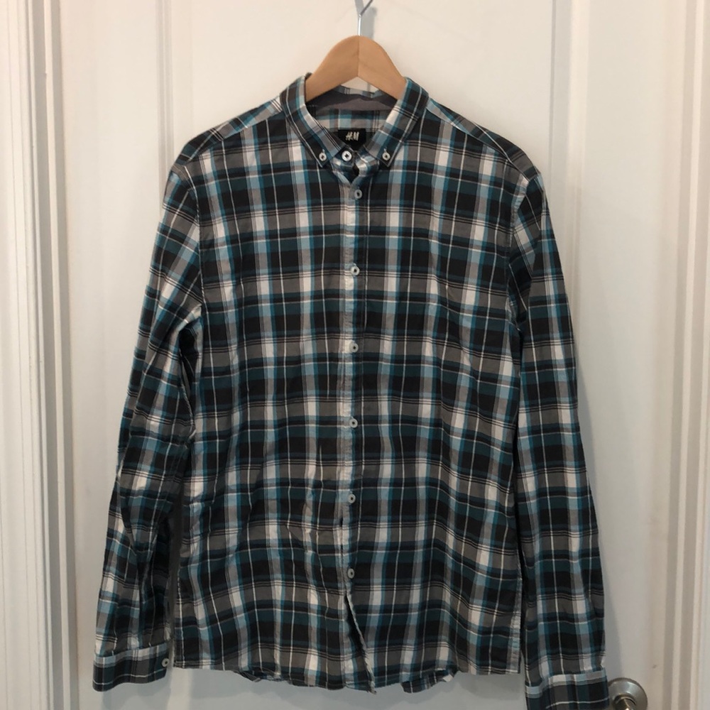H&M Long Sleeve Button Down Shirt